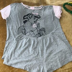 Marilyn Monroe Gray & Pink Short Pj Set Size Medium
